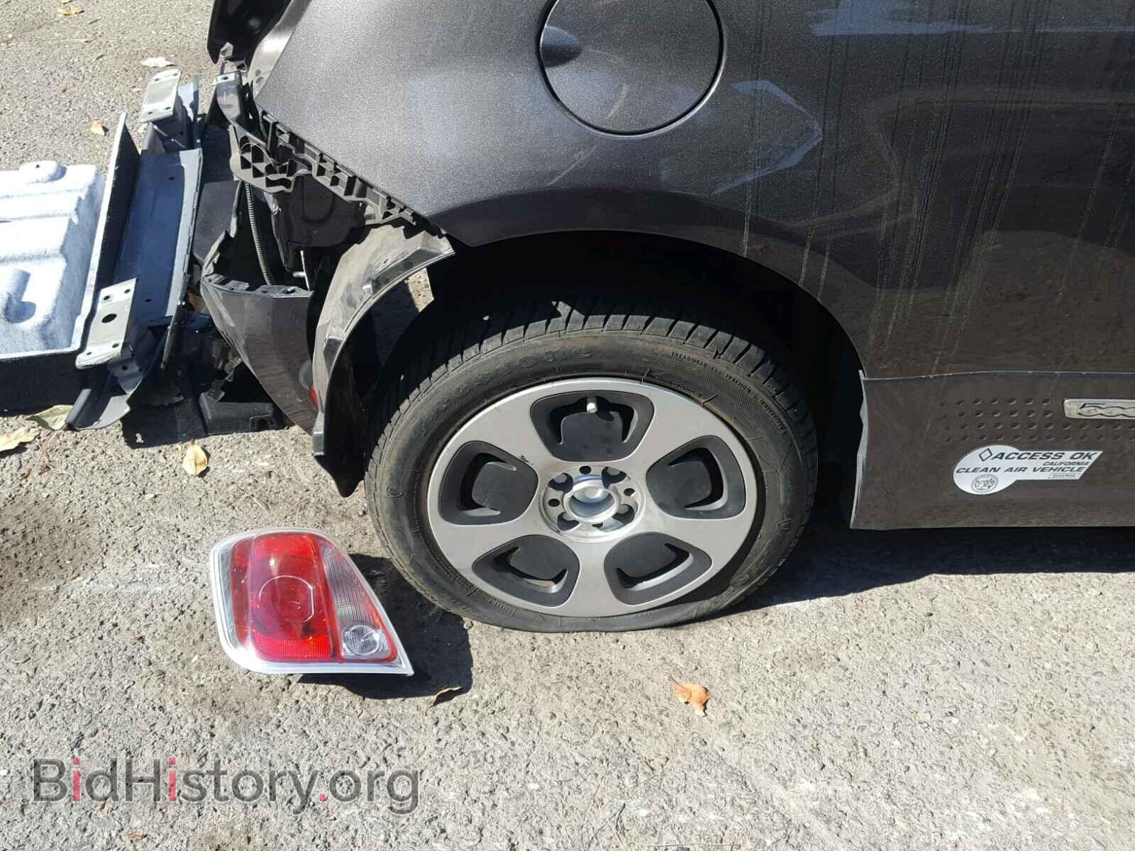 2017 FIAT 500 - VIN: 3C3CFFGE2HT598272 - Фото 9