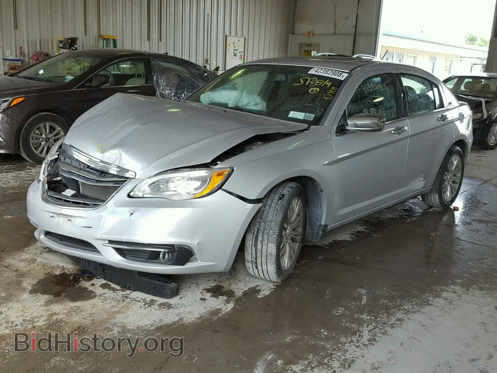 2012 CHRYSLER 200 - VIN: 1C3CCBCG4CN306008 - Фото 2