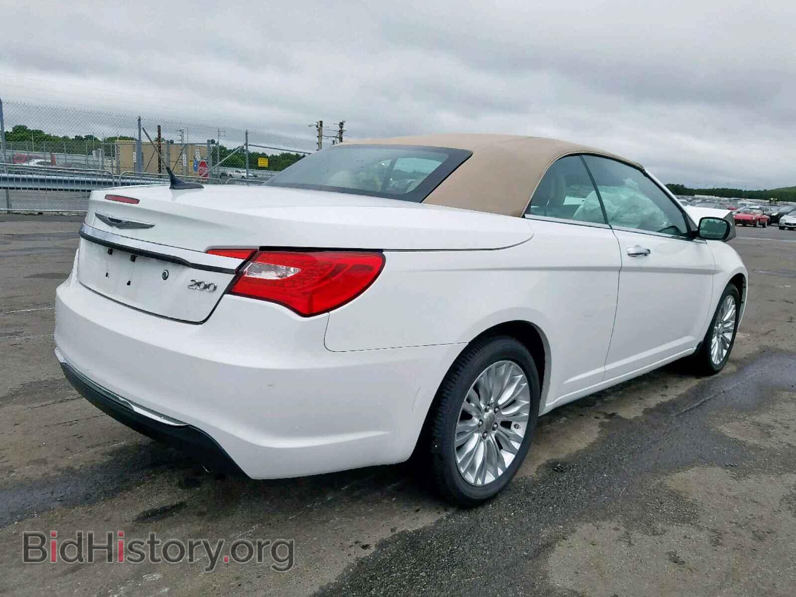 2011 CHRYSLER 200 - VIN: 1C3BC7EG4BN605079 - Фото 4