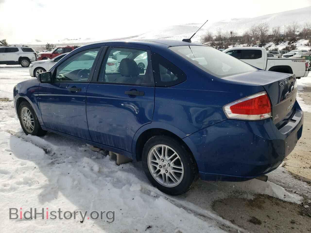 2009 FORD FOCUS - VIN: 1FAHP35NX9W214059 - Фото 2