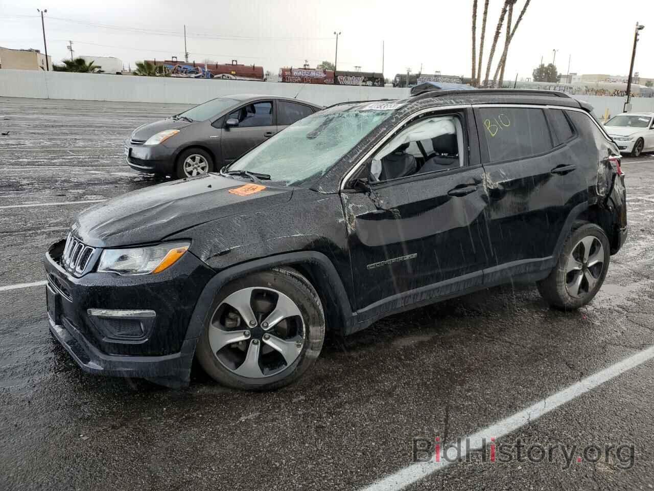 Photo 3C4NJCBB1HT629493 - JEEP COMPASS 2017