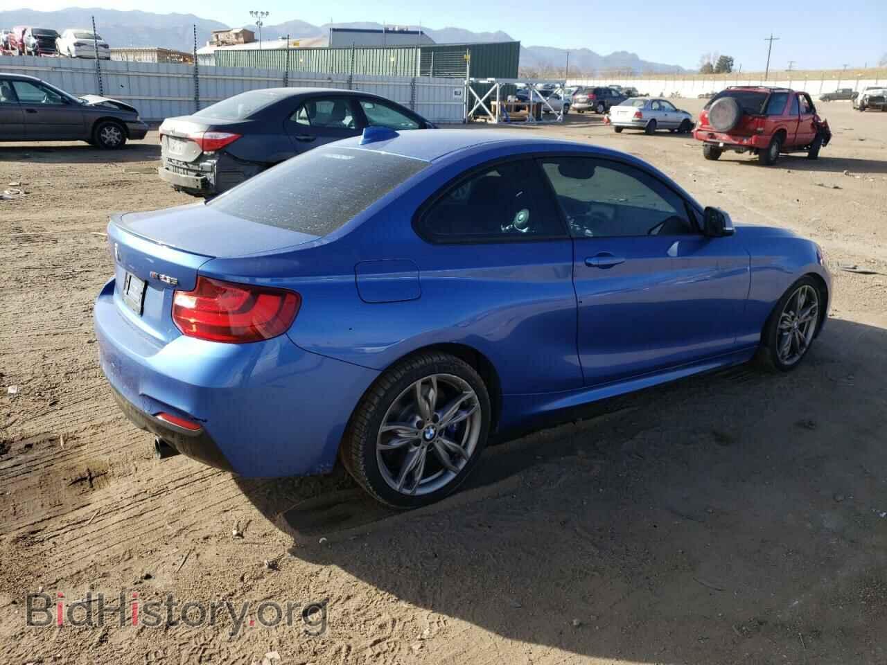 2015 BMW M2 - VIN: WBA1J9C55FVX98839 - Фото 3