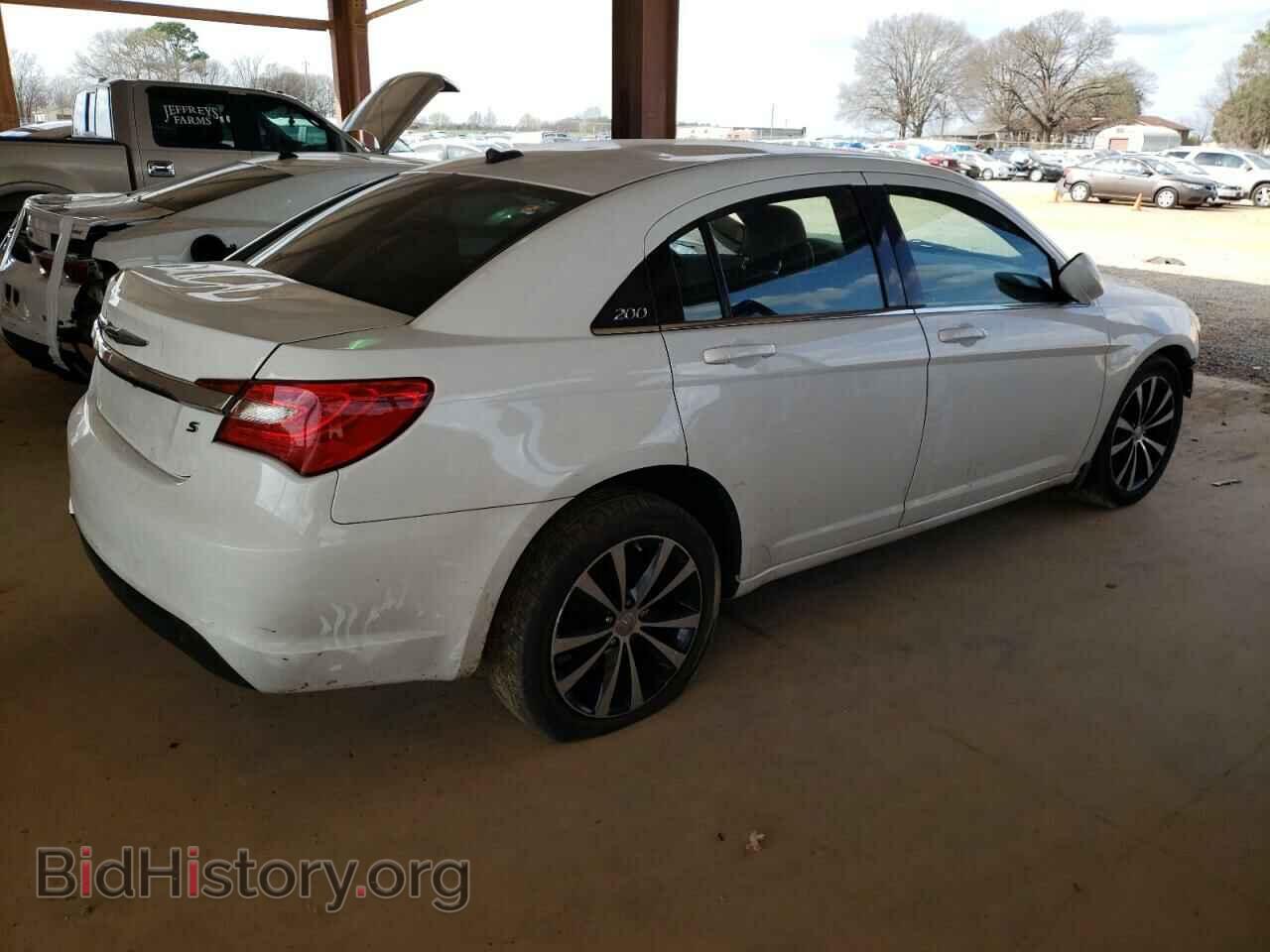 2012 CHRYSLER 200 - VIN: 1C3CCBBG7CN297628 - Фото 3