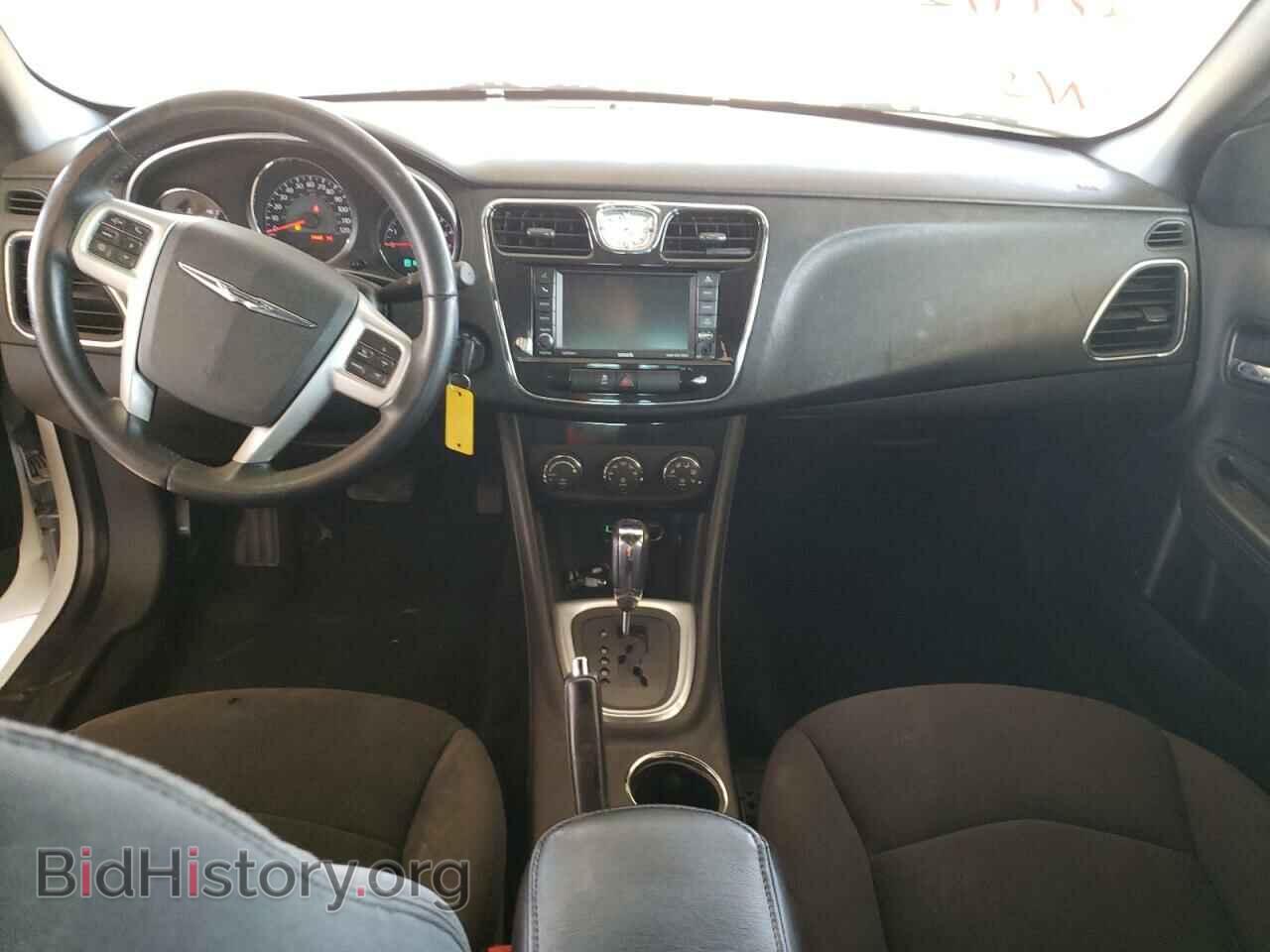 2012 CHRYSLER 200 - VIN: 1C3CCBBG7CN297628 - Фото 8