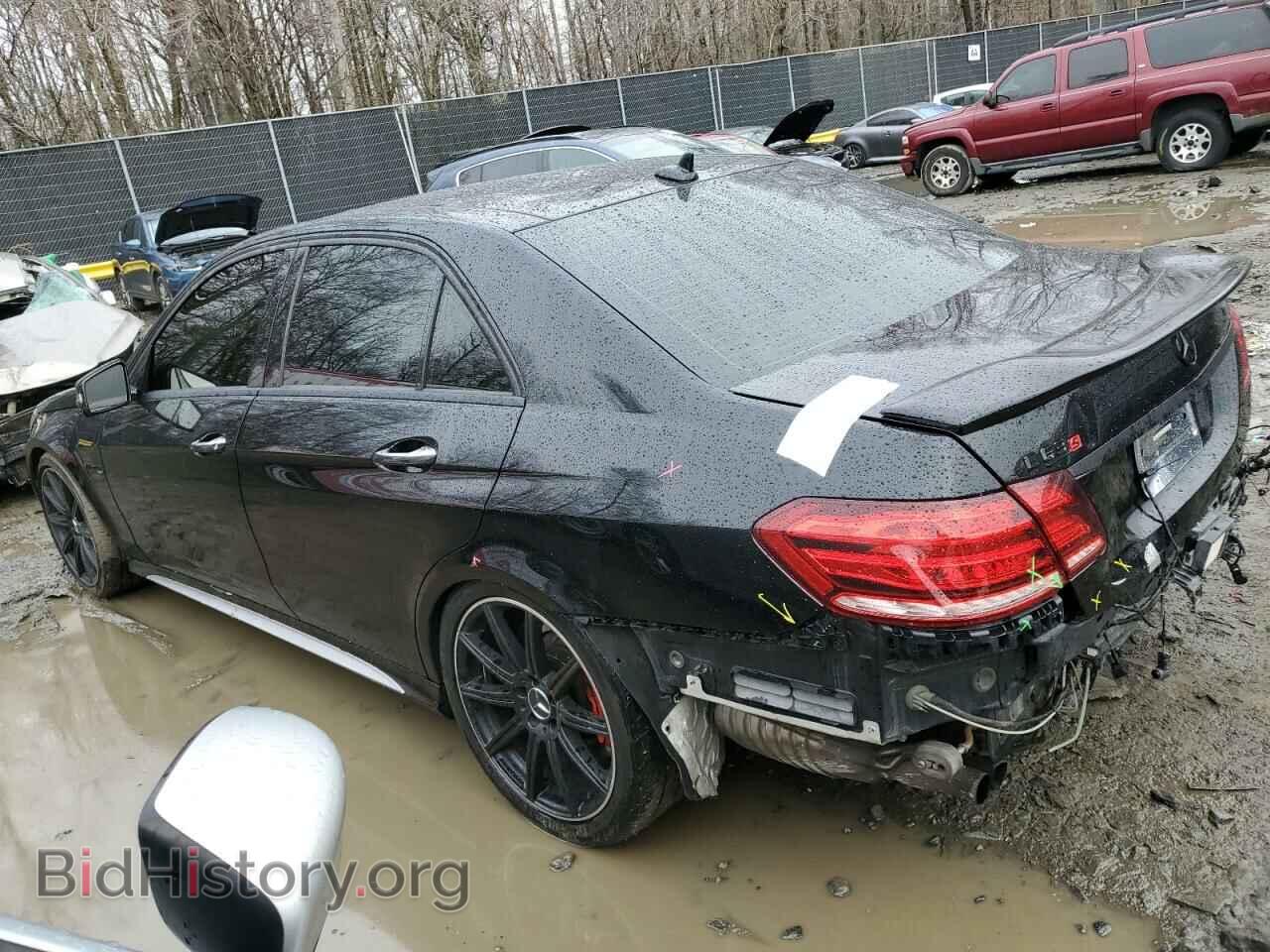 2014 MERCEDES-BENZ E-CLASS - VIN: WDDHF7GB1EA842757 - Фото 2