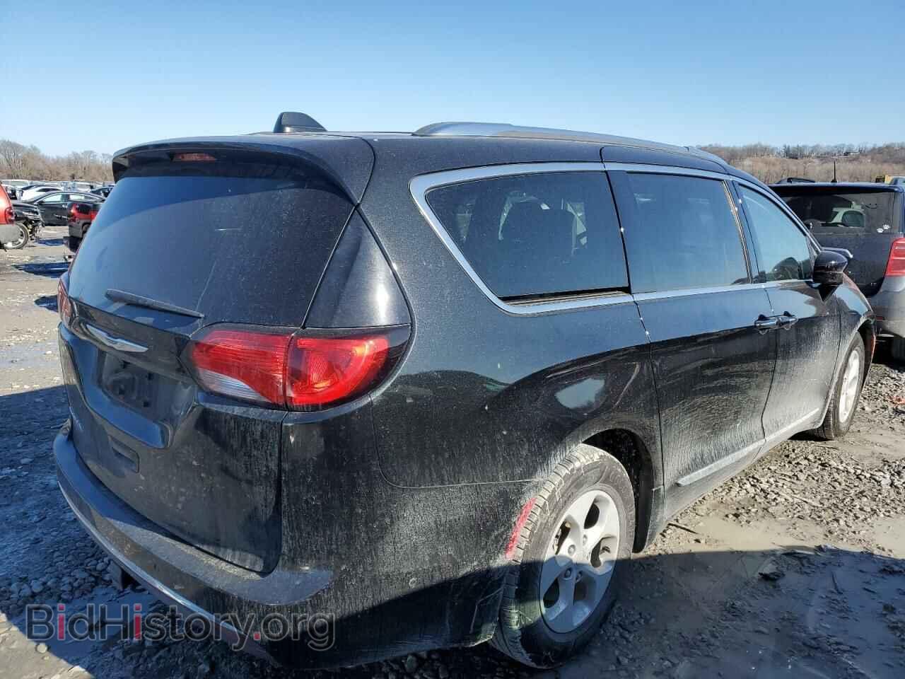 2017 CHRYSLER PACIFICA - VIN: 2C4RC1EG9HR538255 - Фото 3