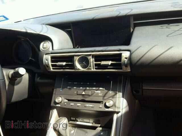 2016 LEXUS IS 200T - VIN: JTHBA1D28G5016790 - Фото 9