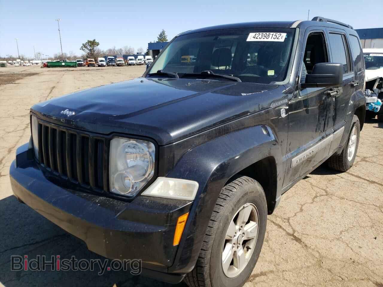 2011 JEEP LIBERTY - VIN: 1J4PN2GK6BW540496 - Фото 2