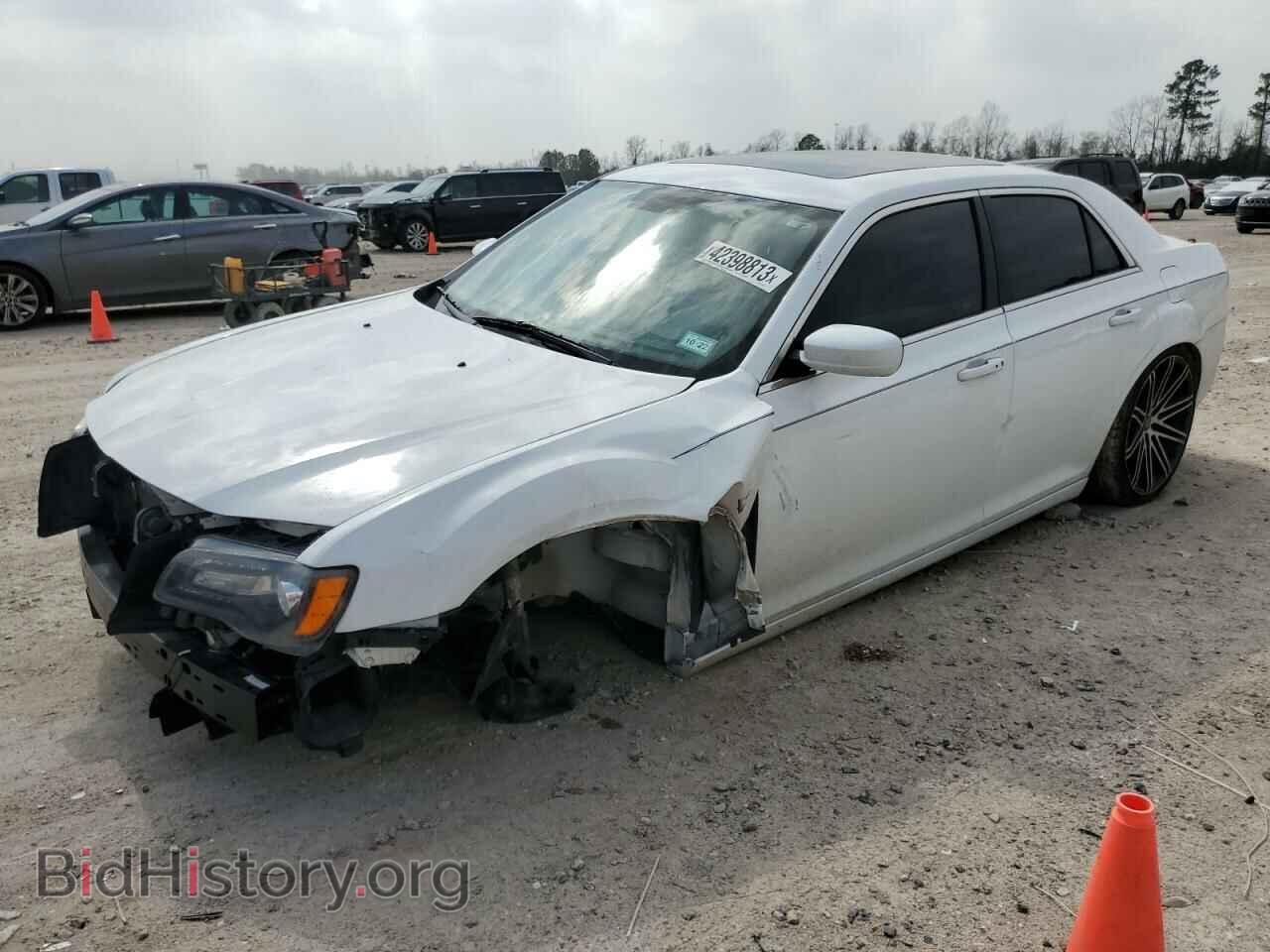 Photo 2C3CCABT2DH585493 - CHRYSLER 300 2013