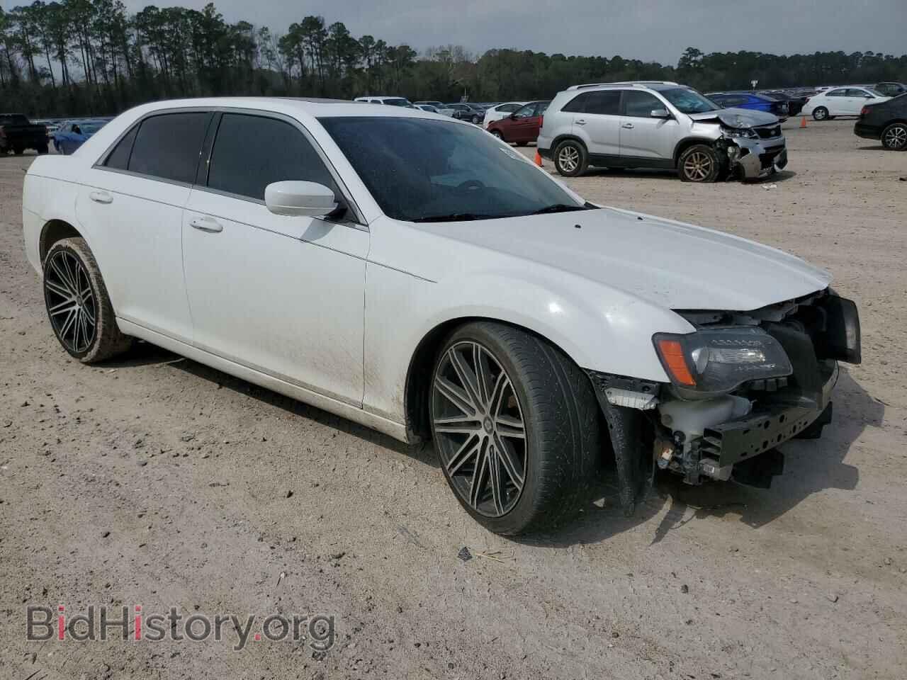 2013 CHRYSLER 300 - VIN: 2C3CCABT2DH585493 - Фото 4