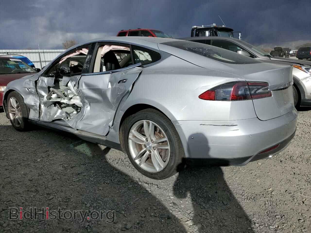 2014 TESLA MODEL S - VIN: 5YJSA1S17EFP64096 - Photo 2