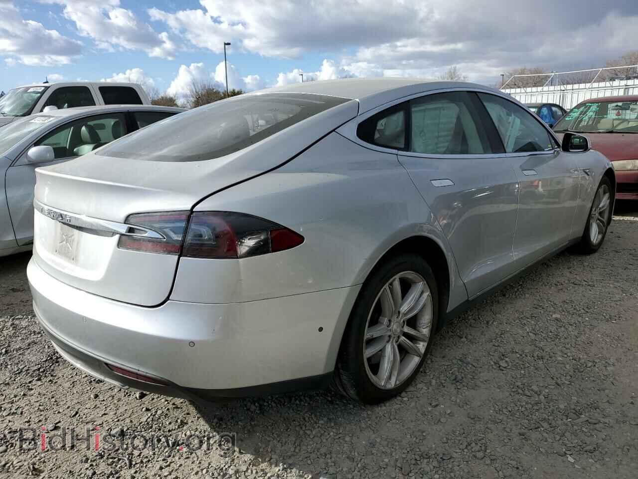 2014 TESLA MODEL S - VIN: 5YJSA1S17EFP64096 - Photo 3
