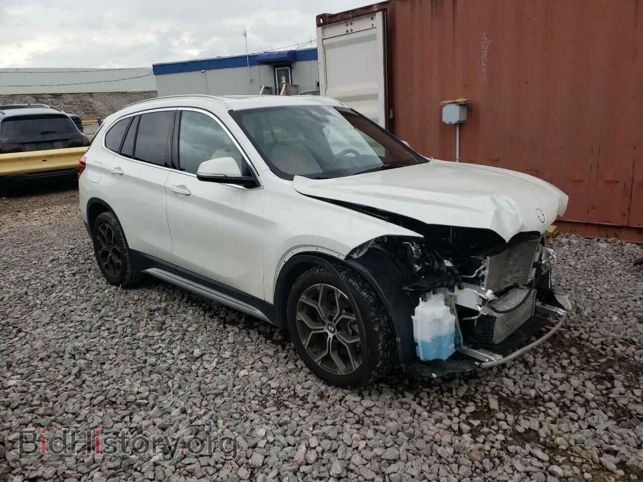 2021 BMW X1 - VIN: WBXJG9C08M5U18656 - Фото 4