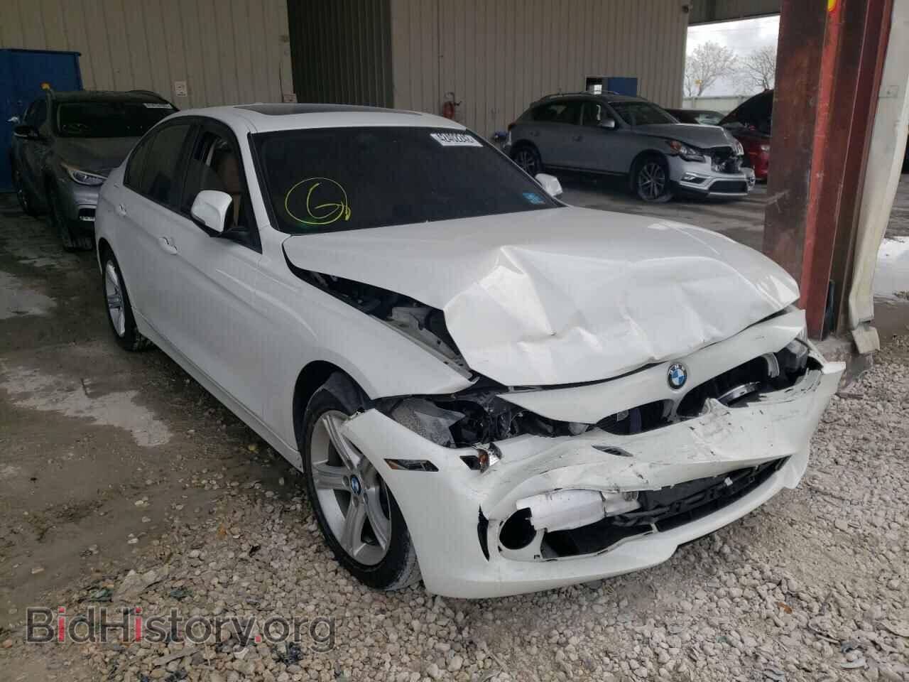 Фотография WBA3B5C53FF960010 - BMW 3 SERIES 2015