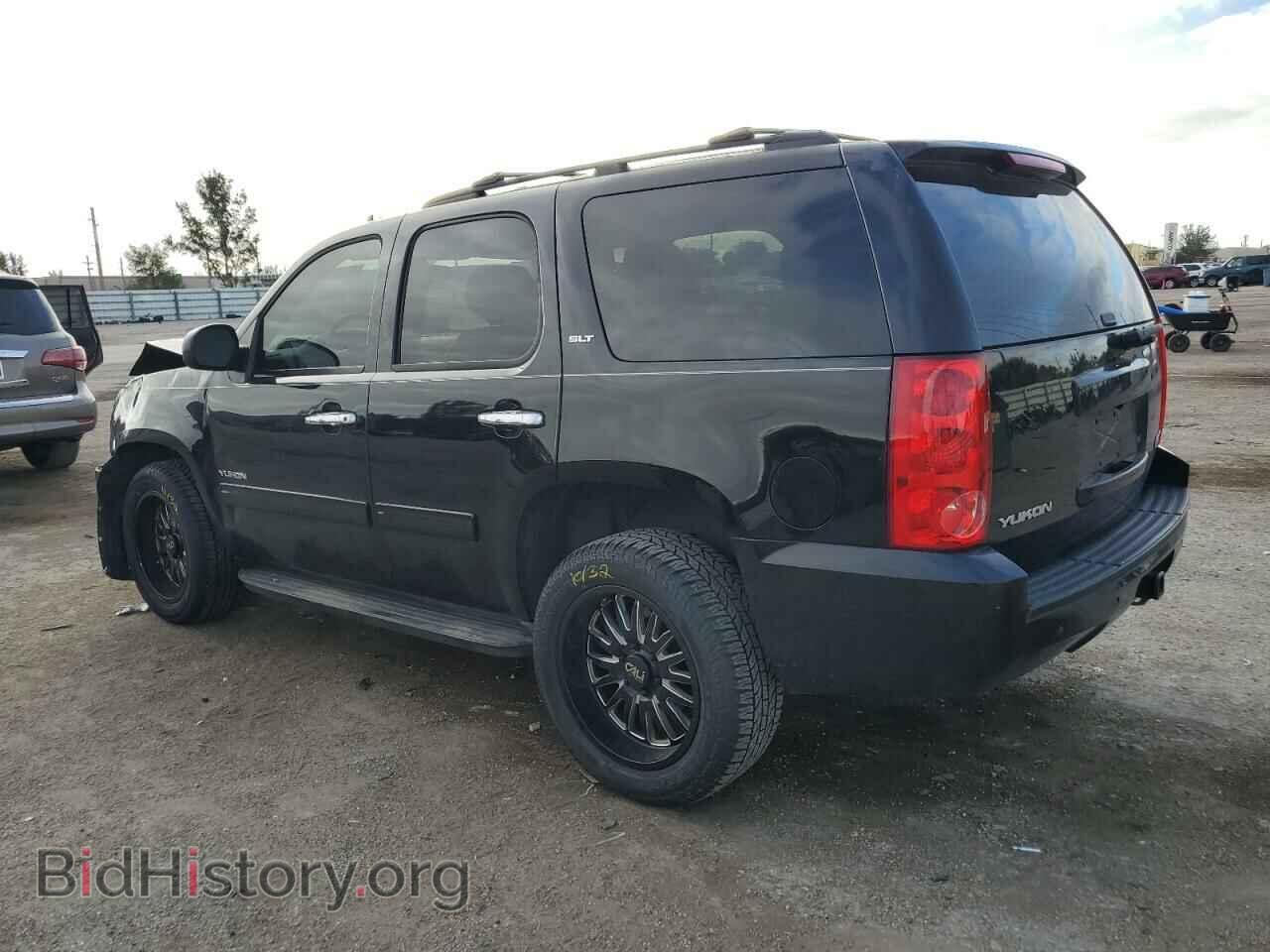 2013 GMC YUKON - VIN: 1GKS1CE09DR251945 - Фото 2