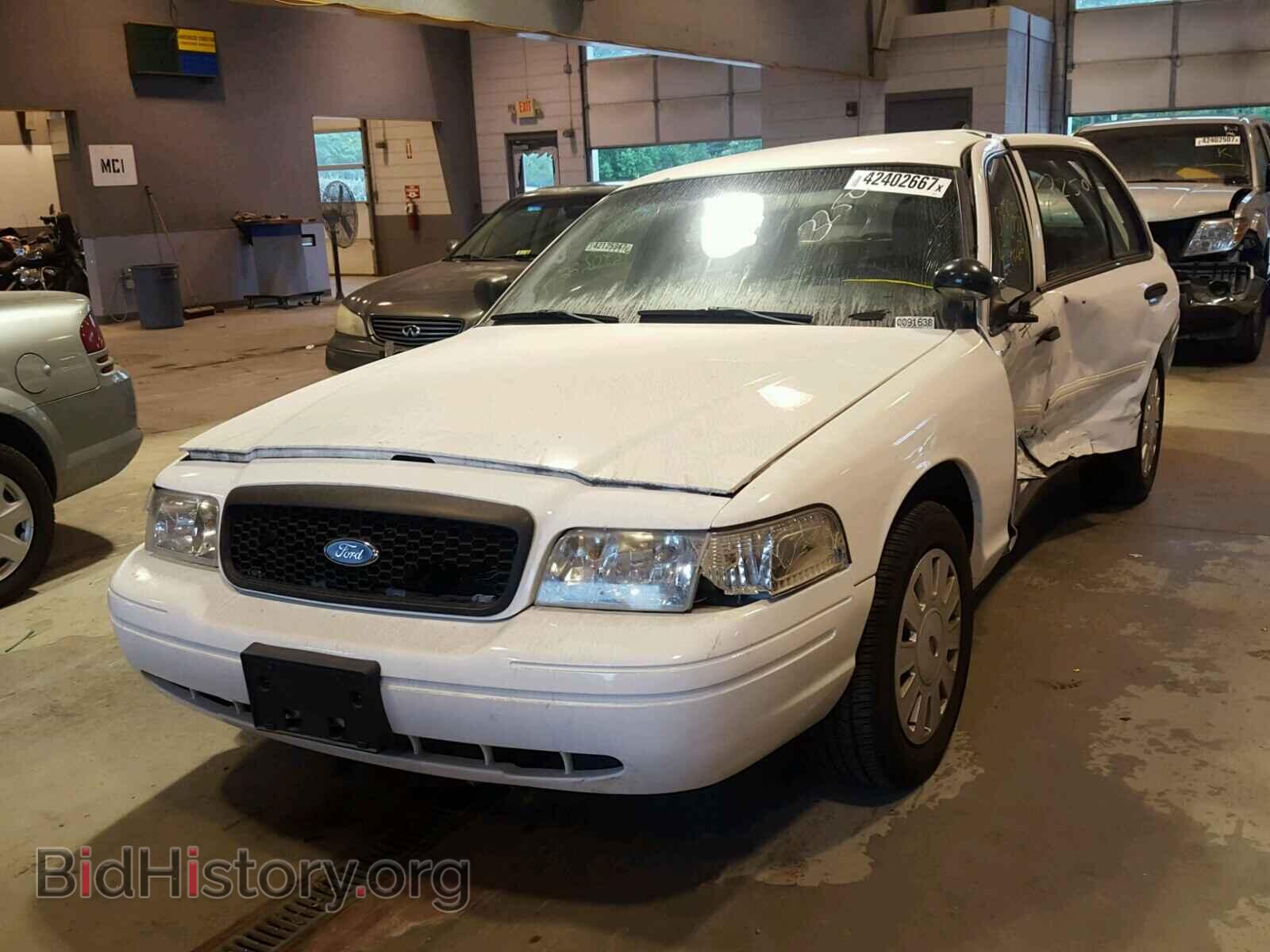 2011 FORD CROWN VIC - VIN: 2FABP7BV3BX168716 - Фото 2