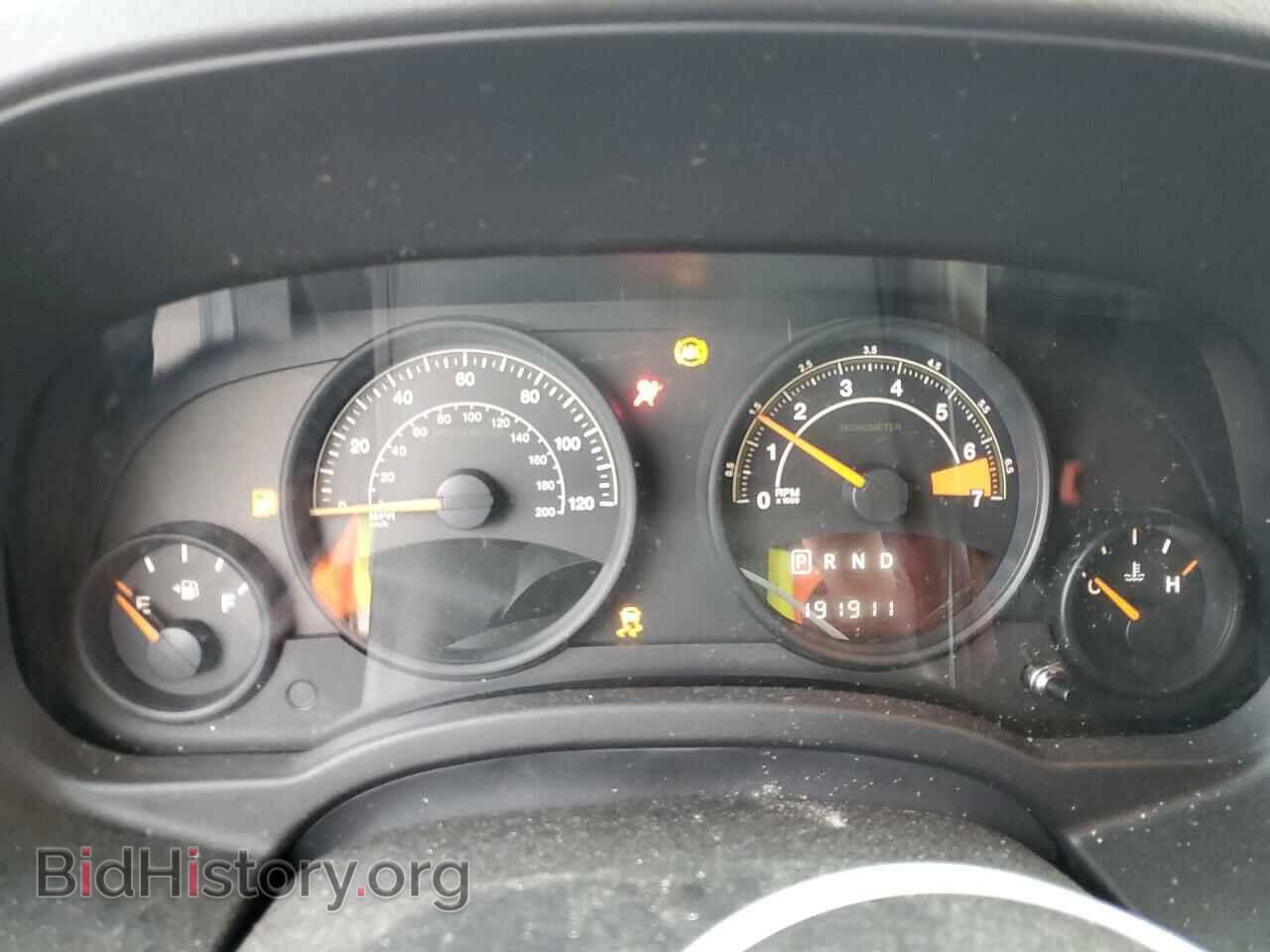 2016 JEEP COMPASS - VIN: 1C4NJCBA6GD568623 - Фото 9