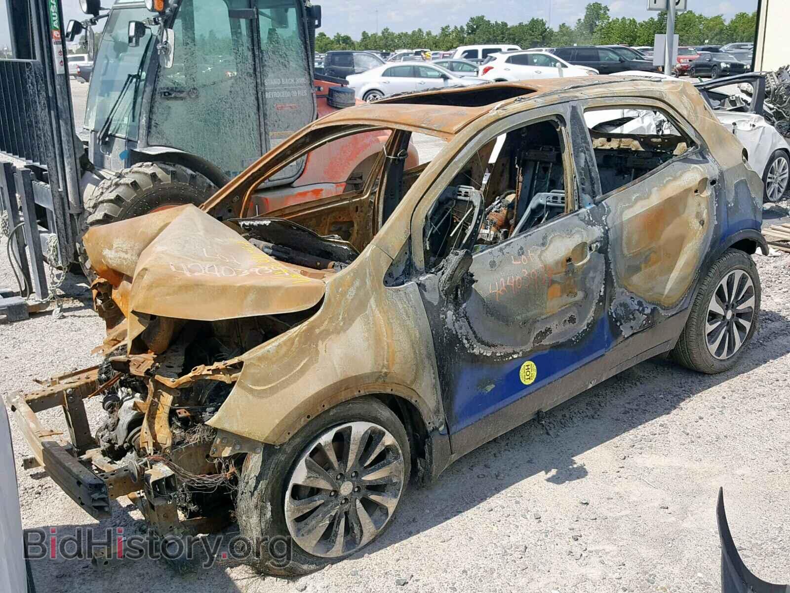 2018 BUICK ENCORE ESS - VIN: KL4CJCSB9JB580701 - Фото 2