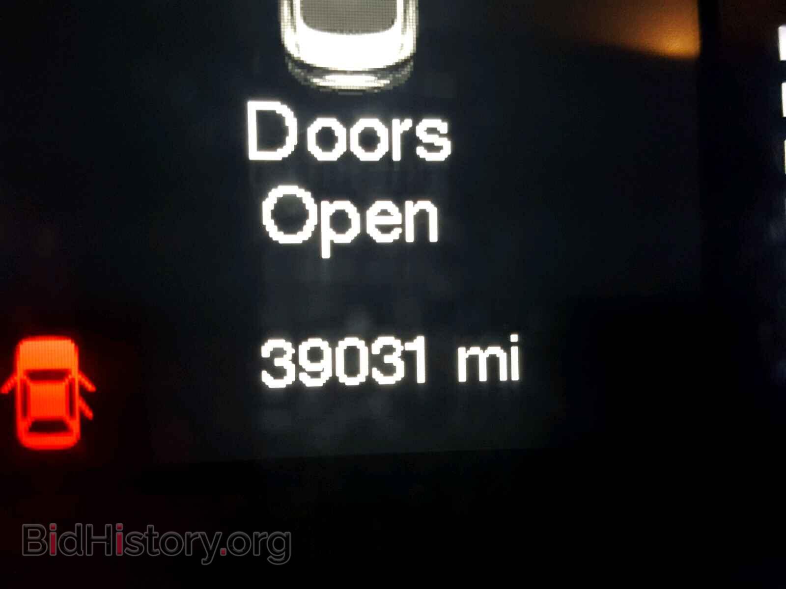 2015 CHRYSLER 200 - VIN: 1C3CCCAB2FN583788 - Фото 8