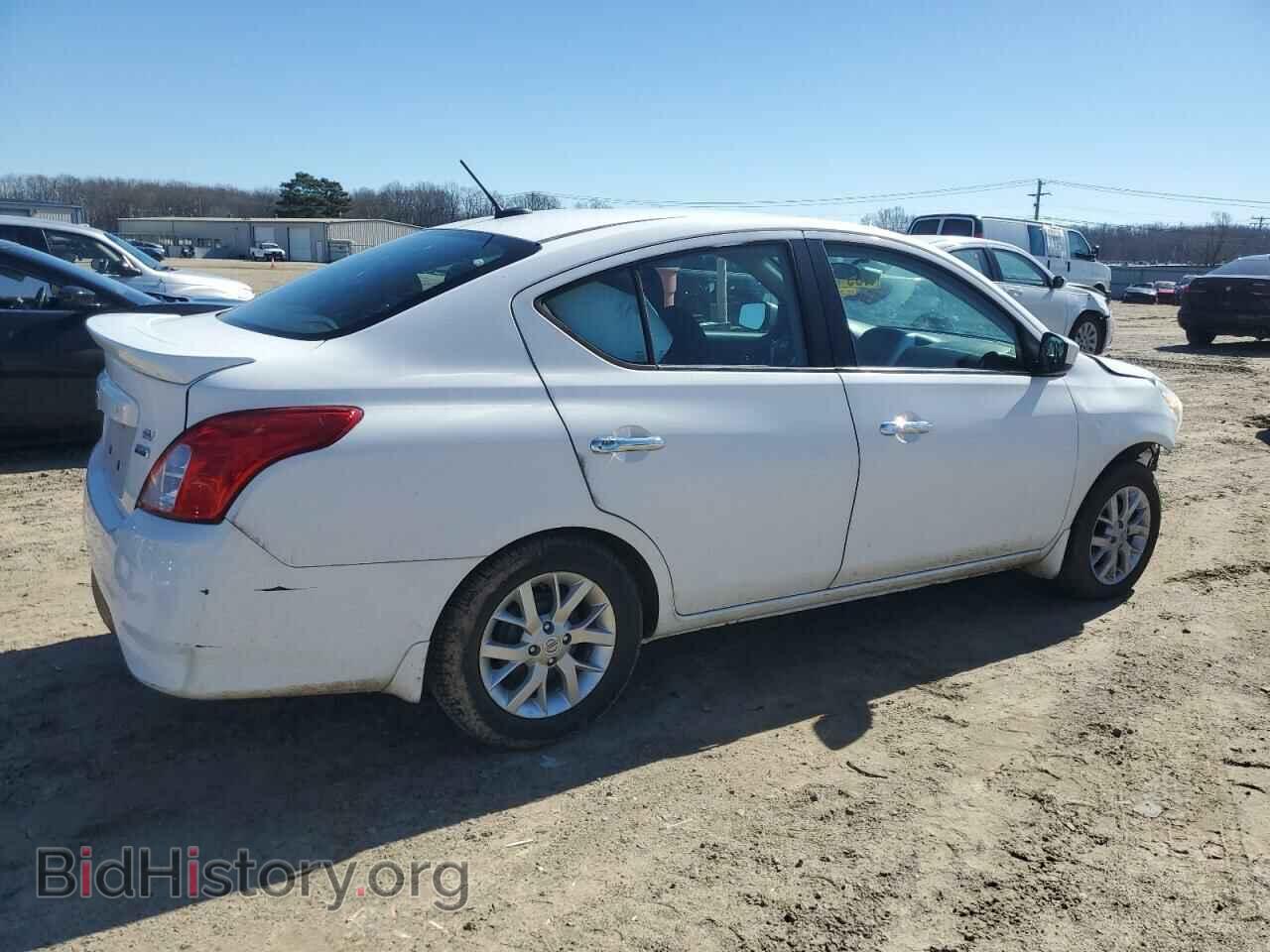 2017 NISSAN VERSA - VIN: 3N1CN7AP6HL809426 - Фото 3