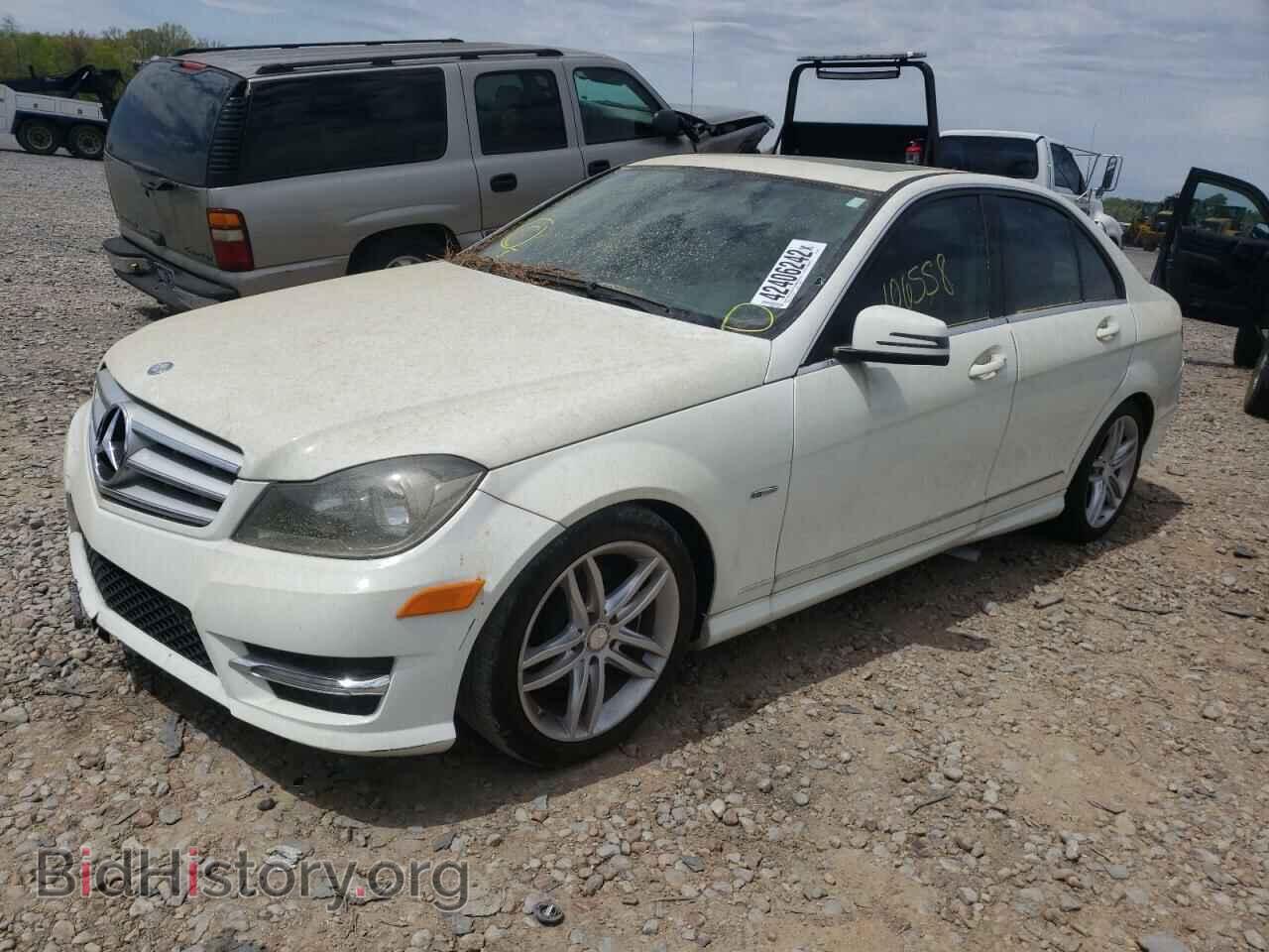 2012 MERCEDES-BENZ C-CLASS - VIN: WDDGF4HB1CA604266 - Фото 2