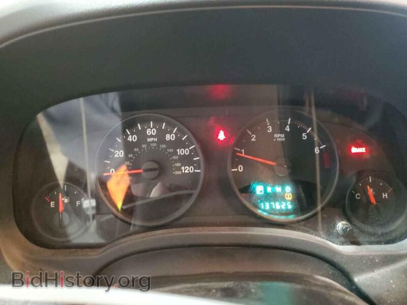 2012 Jeep COMPASS (VIN 1C4NJCBA7CD724226) — photo 9 of 13