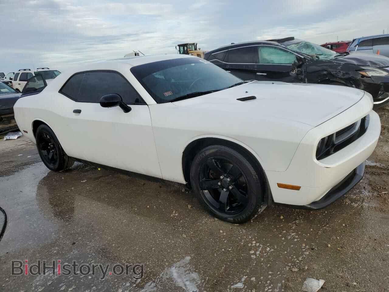 2014 DODGE CHALLENGER - VIN: 2C3CDYAG1EH176932 - Фото 4