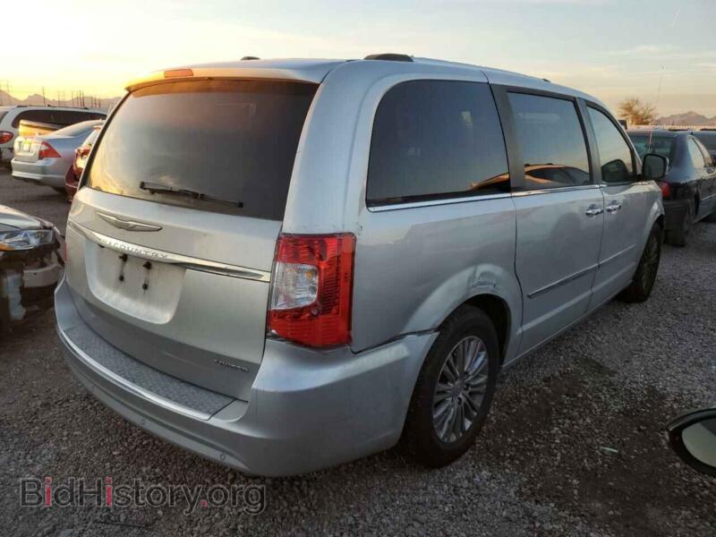 2011 Chrysler MINIVAN (VIN 2A4RR6DG4BR714420) — photo 3 of 13