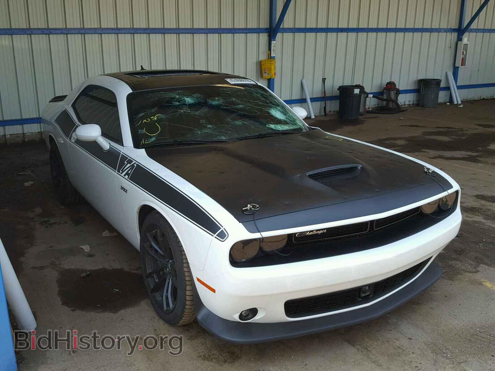 Photo 2C3CDZFJ2JH166091 - DODGE CHALLENGER 2018