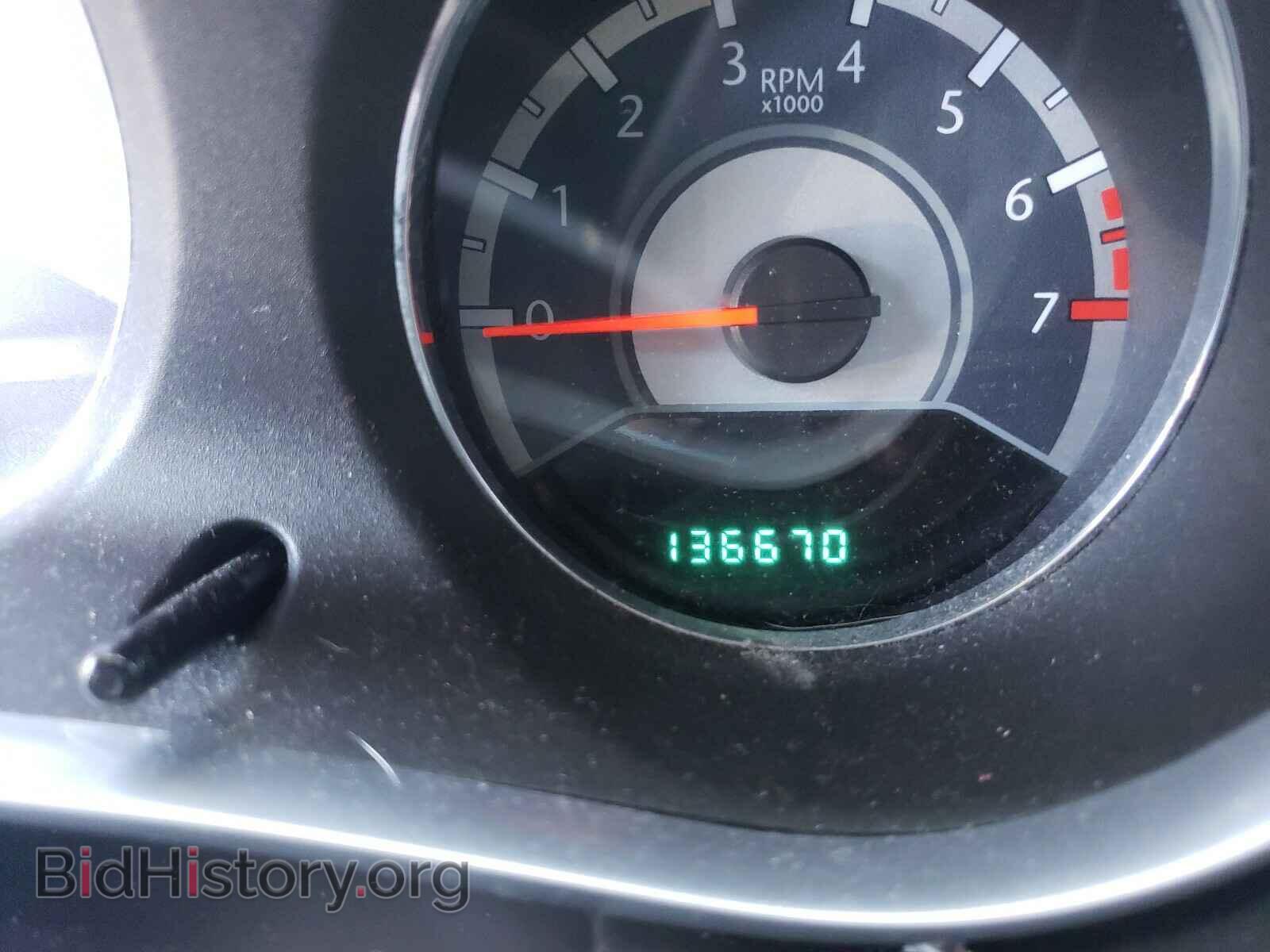 2011 CHRYSLER 200 - VIN: 1C3BC2FG0BN525232 - Фото 8