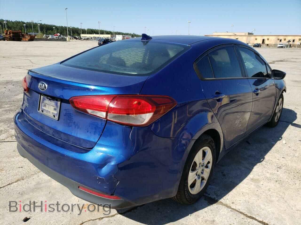 2017 KIA FORTE - VIN: 3KPFK4A76HE036754 - Фото 4
