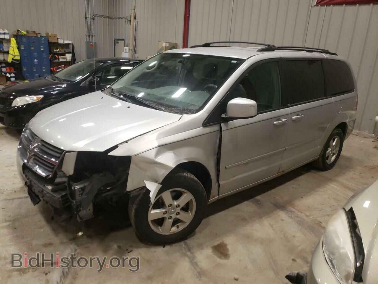 Photo 2D4RN5D15AR459382 - DODGE CARAVAN 2010