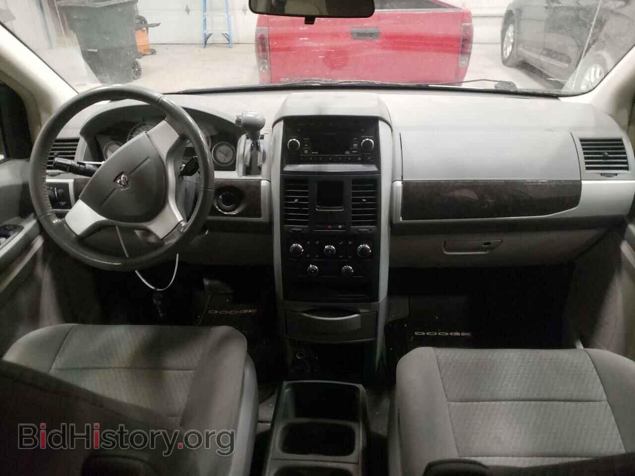 2010 DODGE CARAVAN - VIN: 2D4RN5D15AR459382 - Фото 8