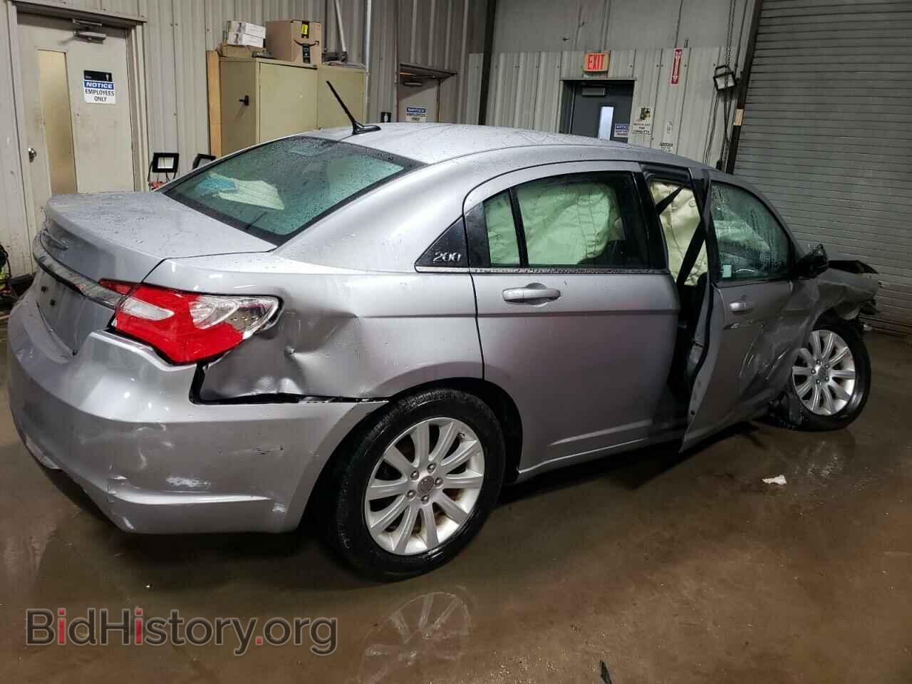 2013 CHRYSLER 200 - VIN: 1C3CCBBB2DN573963 - Фото 3