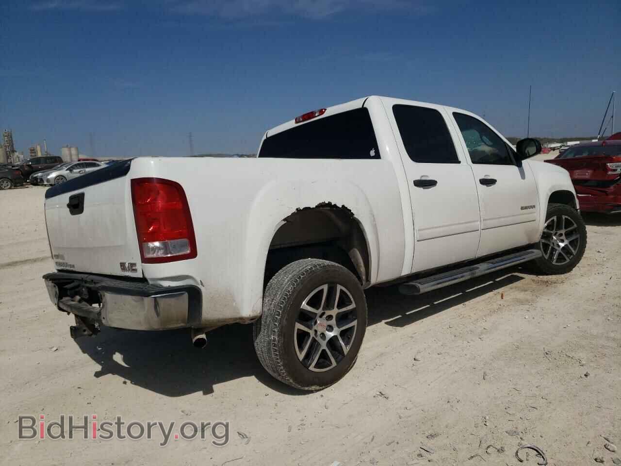 2010 GMC SIERRA - VIN: 3GTRKVE37AG213977 - Фото 3
