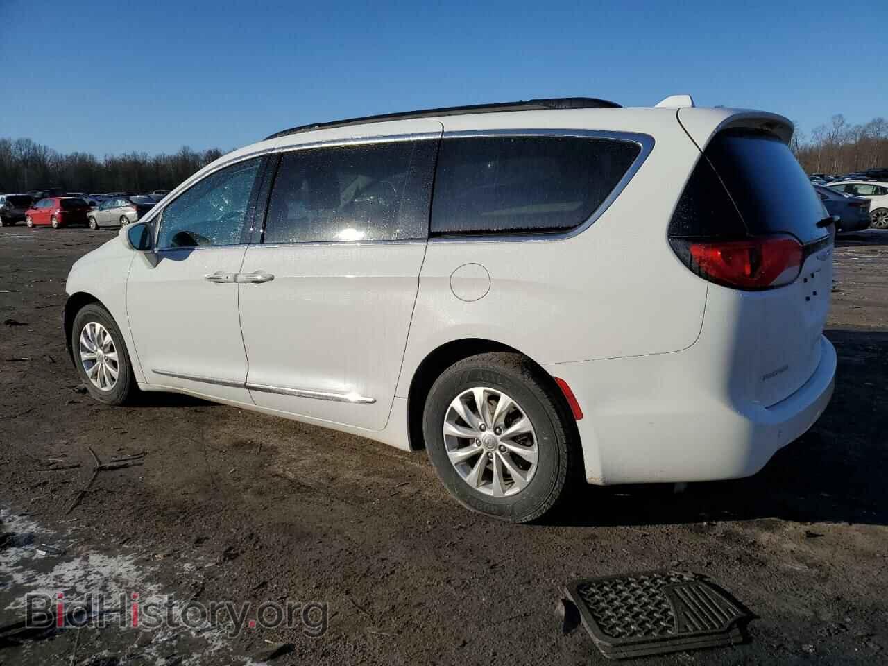 2017 CHRYSLER PACIFICA - VIN: 2C4RC1BG9HR526949 - Фото 2