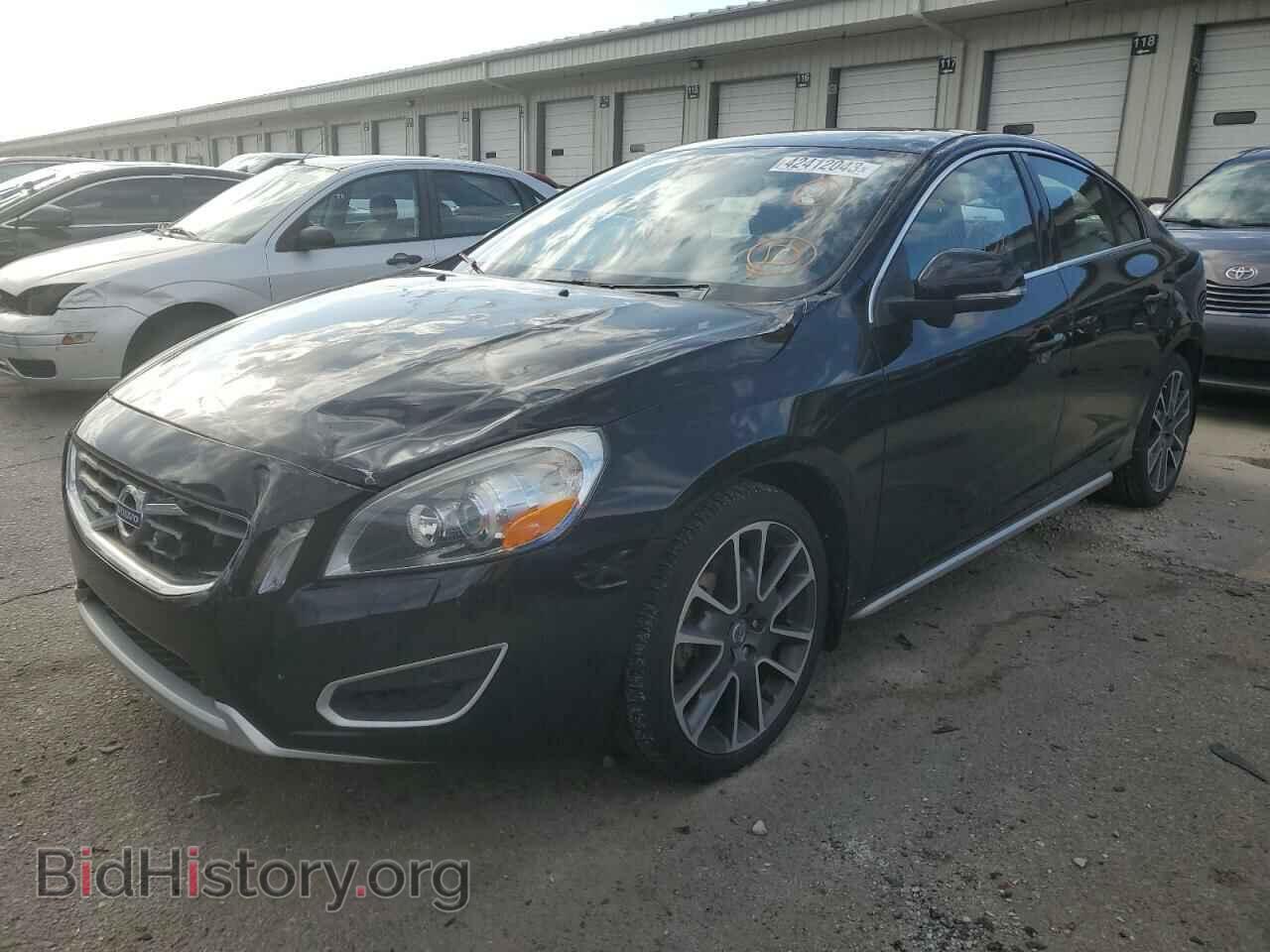 Photo YV1902FH7B2014608 - VOLVO S60 2011