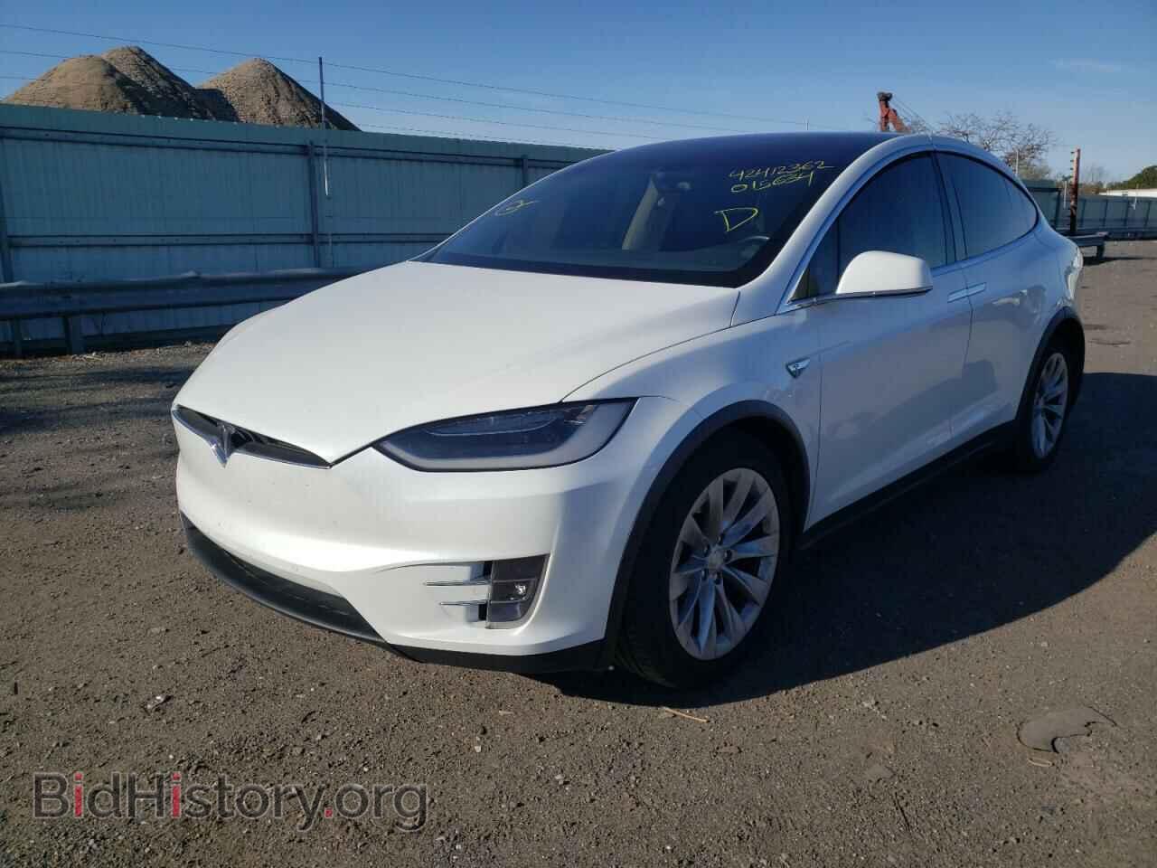 2016 TESLA MODEL X - VIN: 5YJXCBE25GF015634 - Фото 2