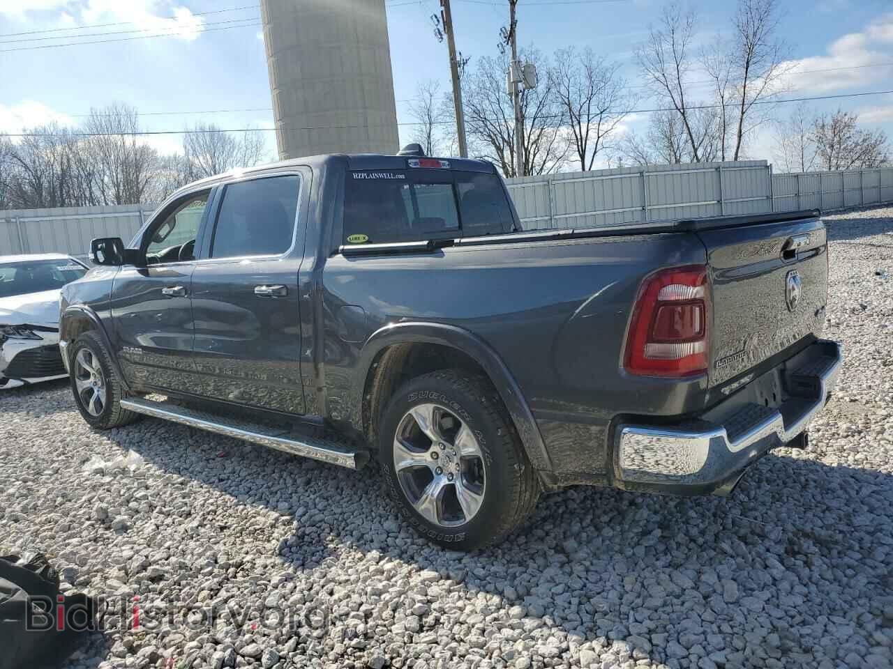2021 RAM 1500 - VIN: 1C6SRFJT5MN687566 - Фото 2