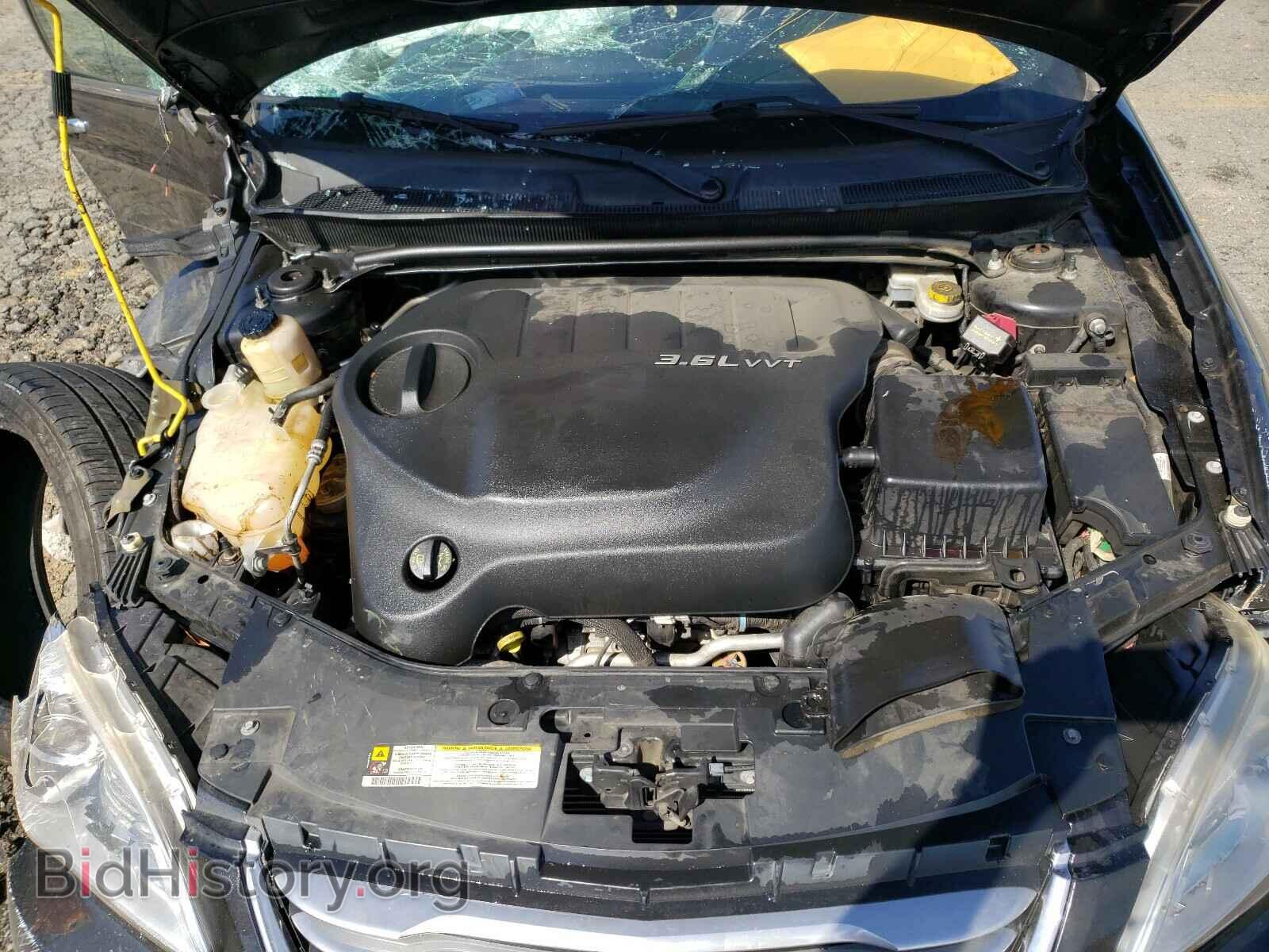 2011 CHRYSLER 200 - VIN: 1C3BC2FG2BN522929 - Photo 7