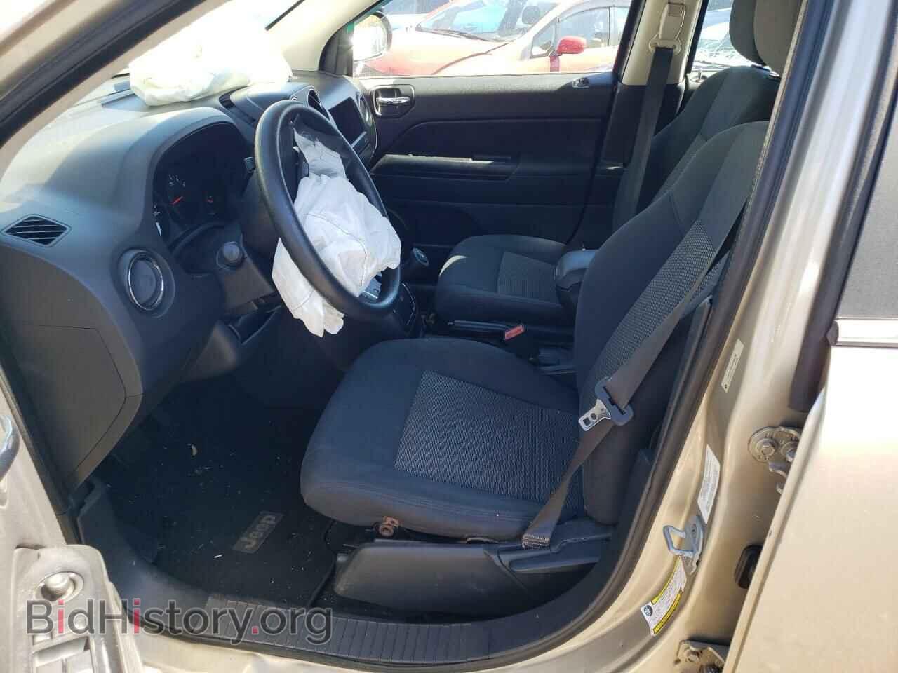 2010 JEEP COMPASS - VIN: 1J4NT4FB0AD585356 - Фото 7