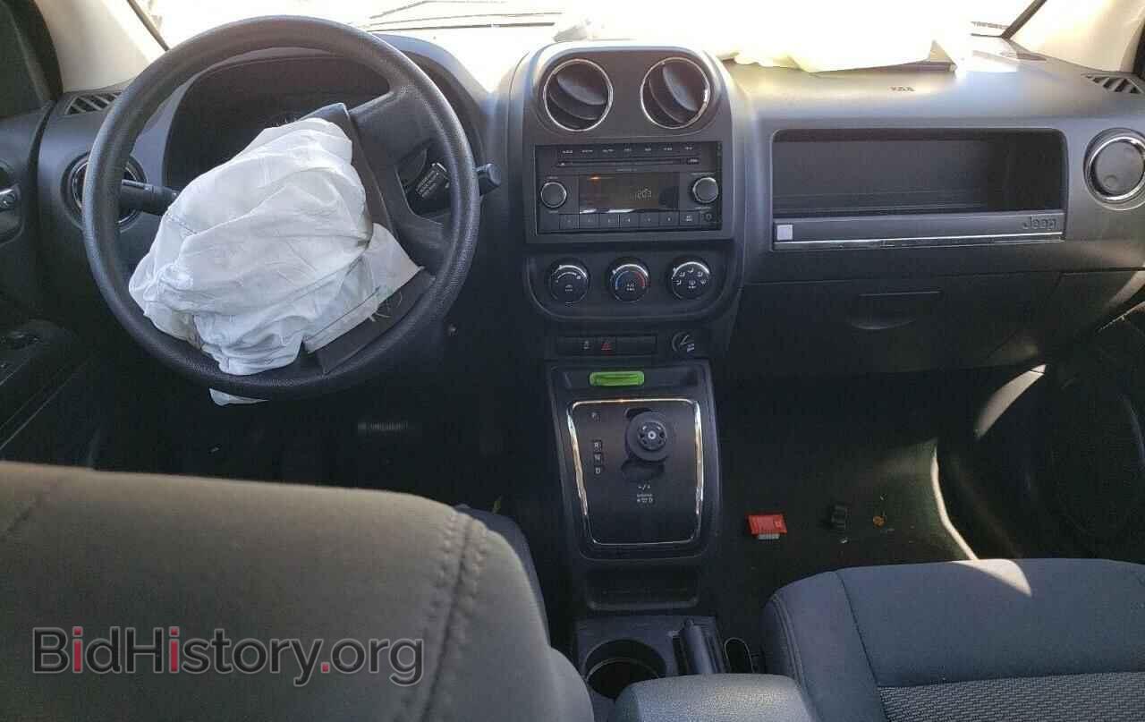 2010 JEEP COMPASS - VIN: 1J4NT4FB0AD585356 - Фото 8