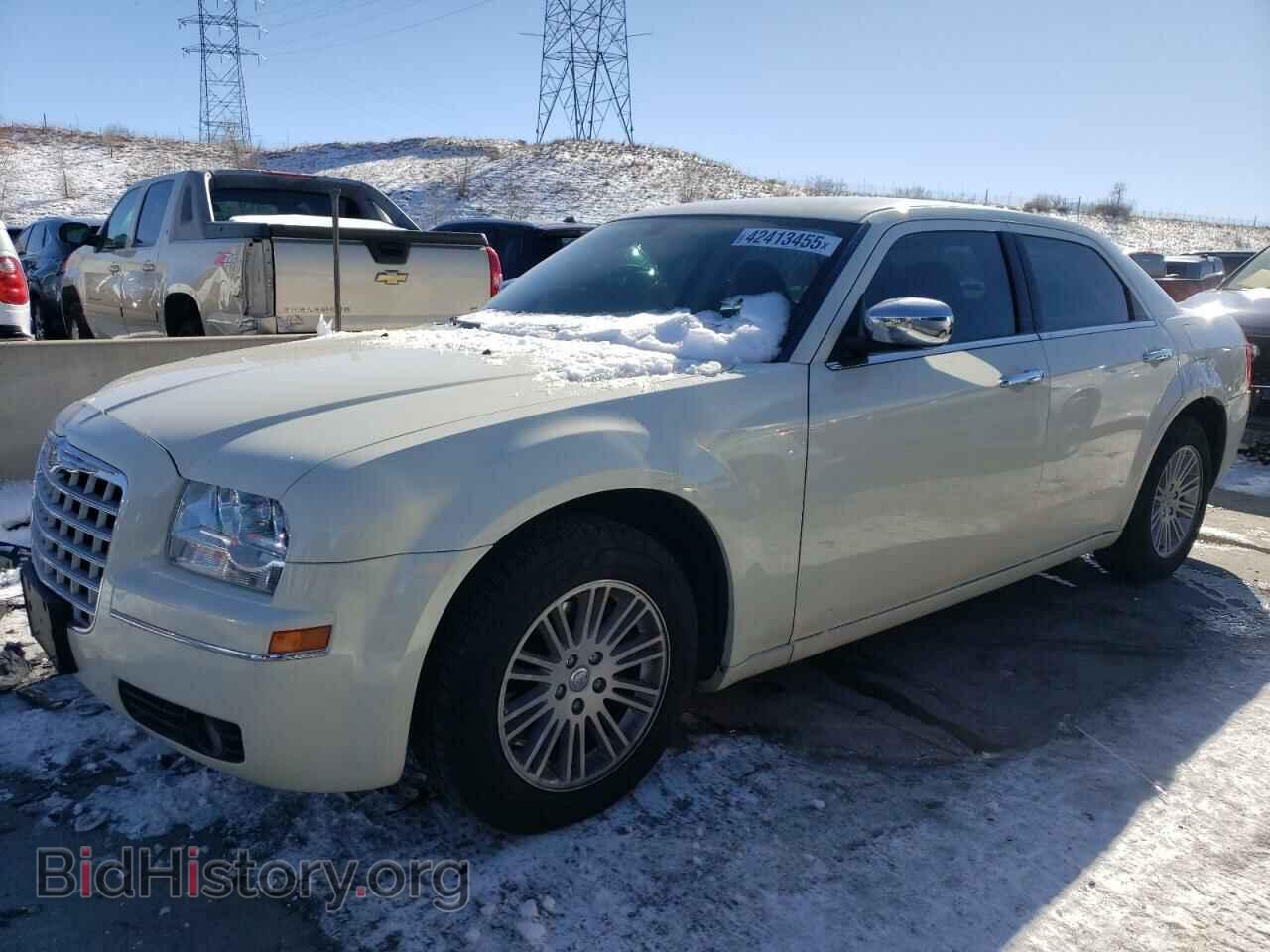 Photo 2C3CA4CD2AH211346 - CHRYSLER 300 2010