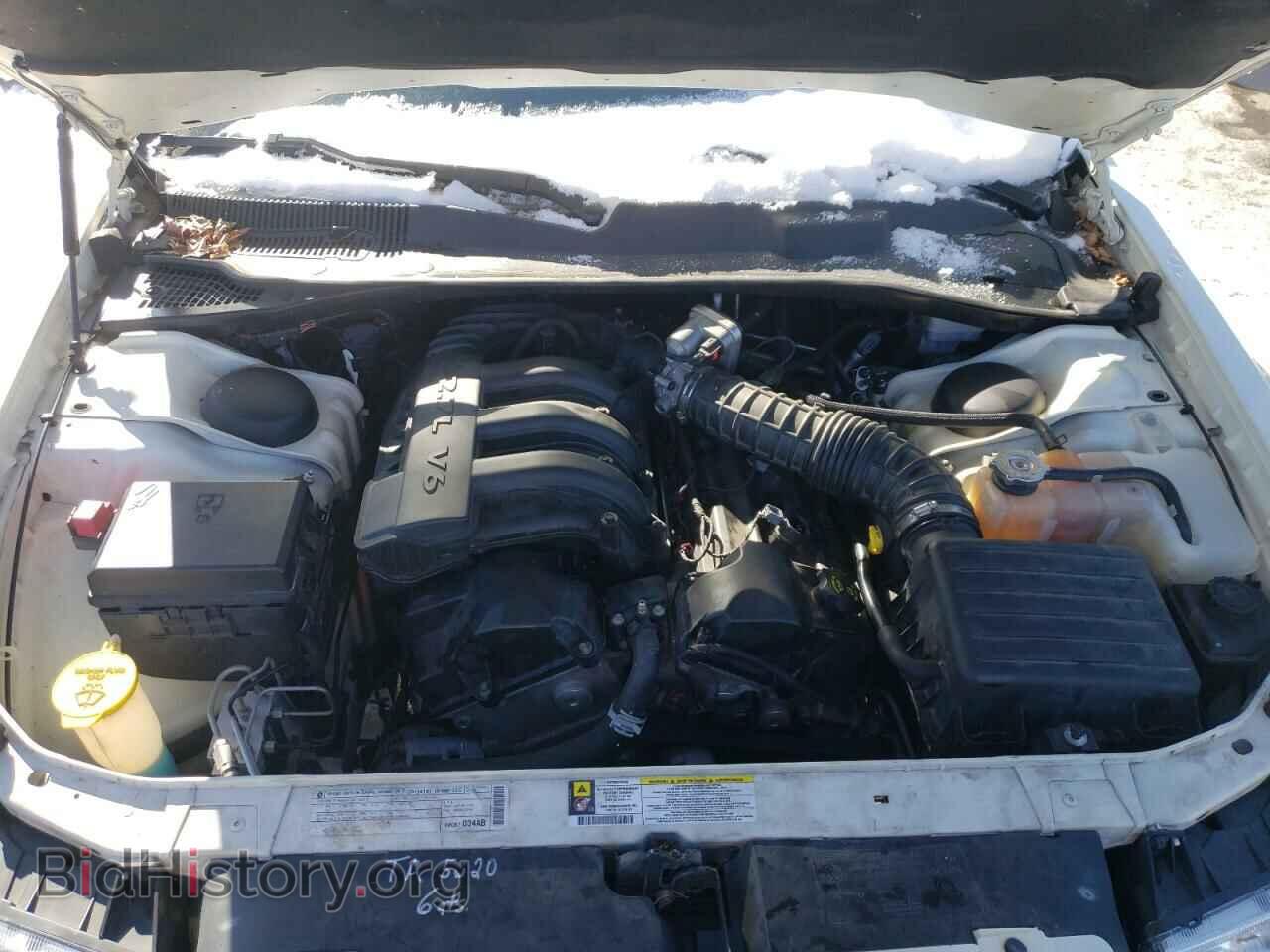 2010 CHRYSLER 300 - VIN: 2C3CA4CD2AH211346 - Фото 11