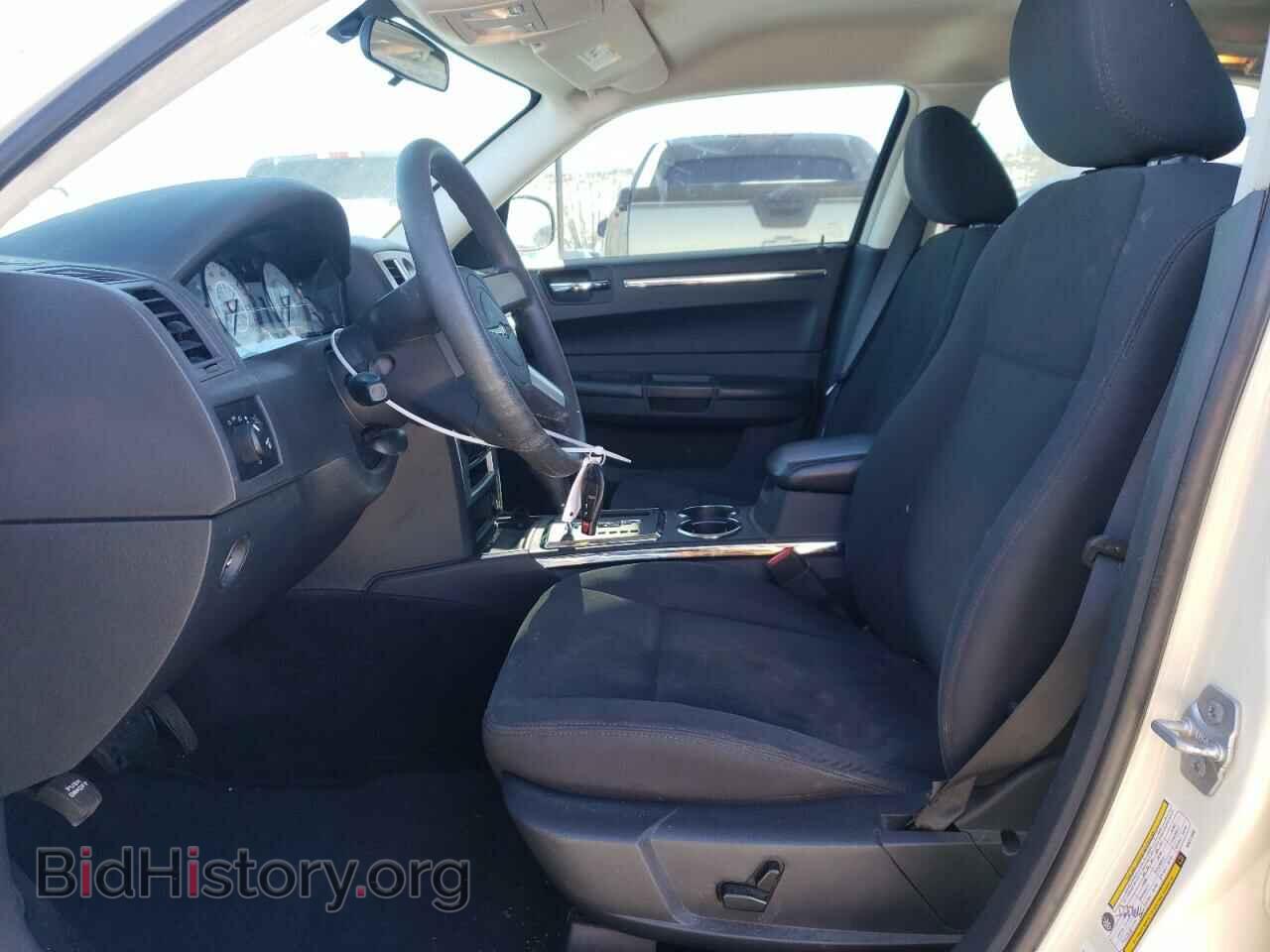 2010 CHRYSLER 300 - VIN: 2C3CA4CD2AH211346 - Фото 7