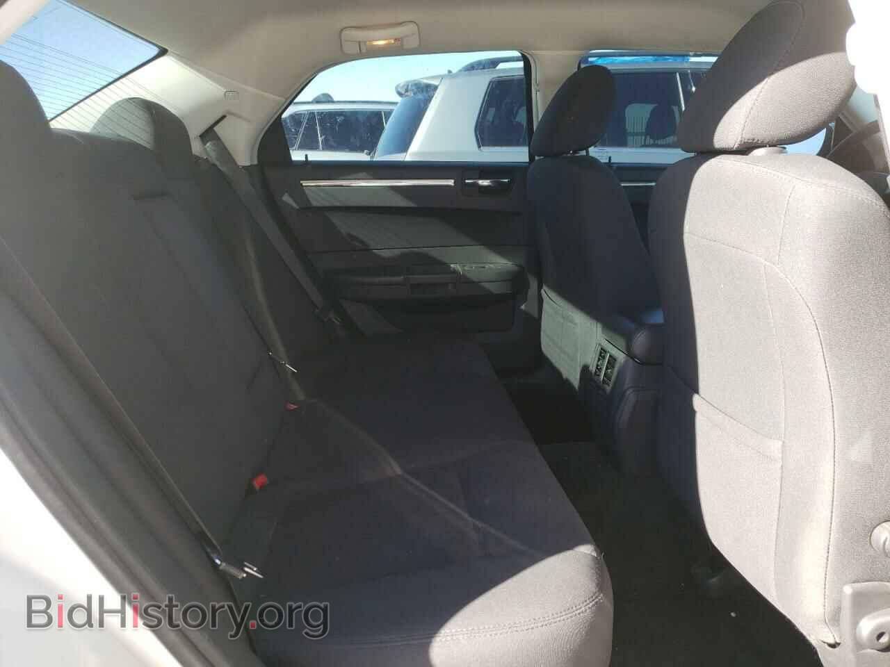 2010 CHRYSLER 300 - VIN: 2C3CA4CD2AH211346 - Фото 10