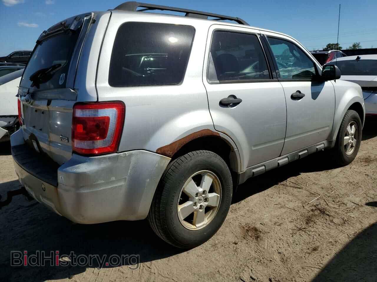 2010 FORD ESCAPE - VIN: 1FMCU9DG7AKC56621 - Фото 3