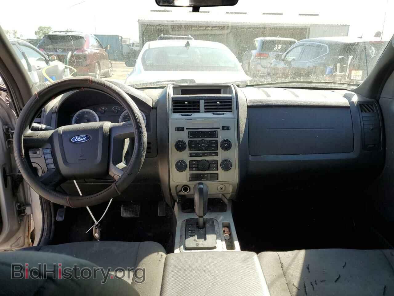 2010 FORD ESCAPE - VIN: 1FMCU9DG7AKC56621 - Фото 8