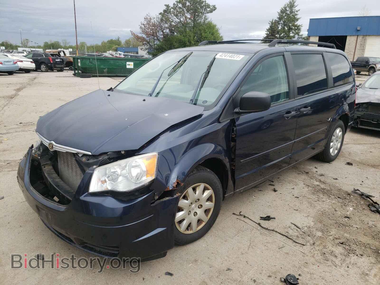 2008 CHRYSLER MINIVAN - VIN: 2A8HR44H88R604048 - Фото 2
