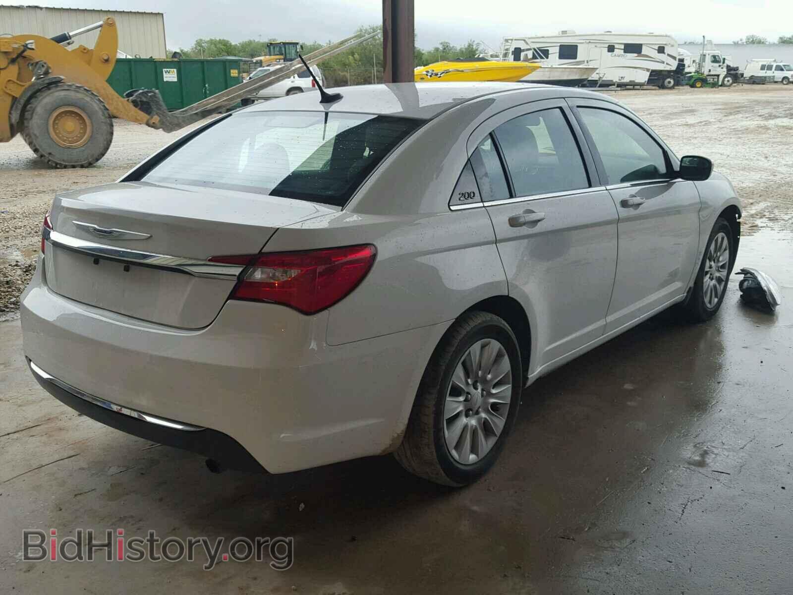 2014 CHRYSLER 200 - VIN: 1C3CCBAB7EN212439 - Photo 4